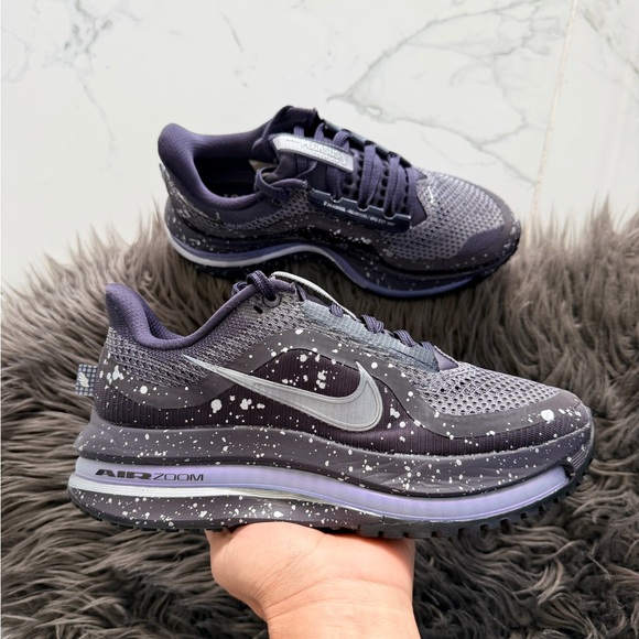 Nike Pegasus Premium SE - Picture 4 of 8